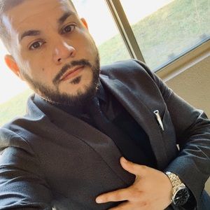 Meet your Posher, Hector